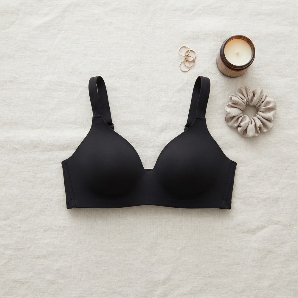 Natori Wirefree Bra Womens 34B Black Contour Smooth Comfort Everyday Lingerie